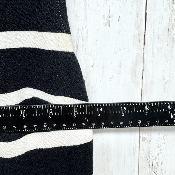 Anthropologie Top Women Size XS Black White Stripe Sleeveless Peplum Y2K Blouse - Picture 5 of 7